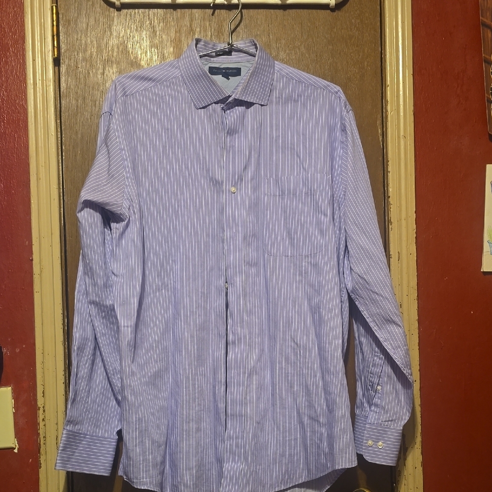 Tommy Hilfiger Men's Light Blue Striped Shirt